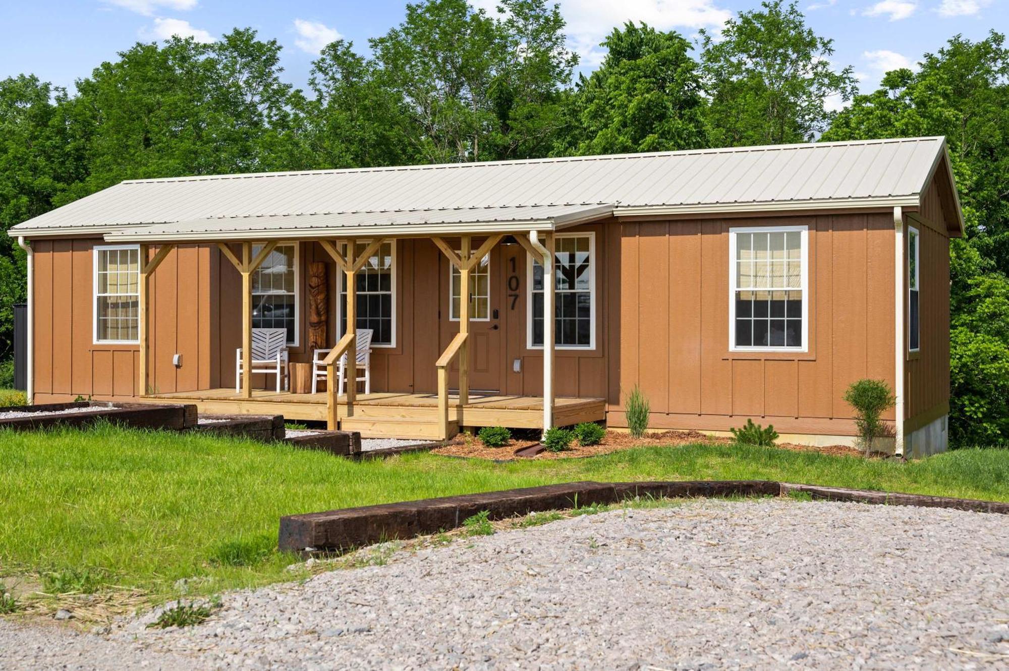 The Lodges At Eden Reserve - Pet Friendly Cabins Near Ark Williamstown Dış mekan fotoğraf